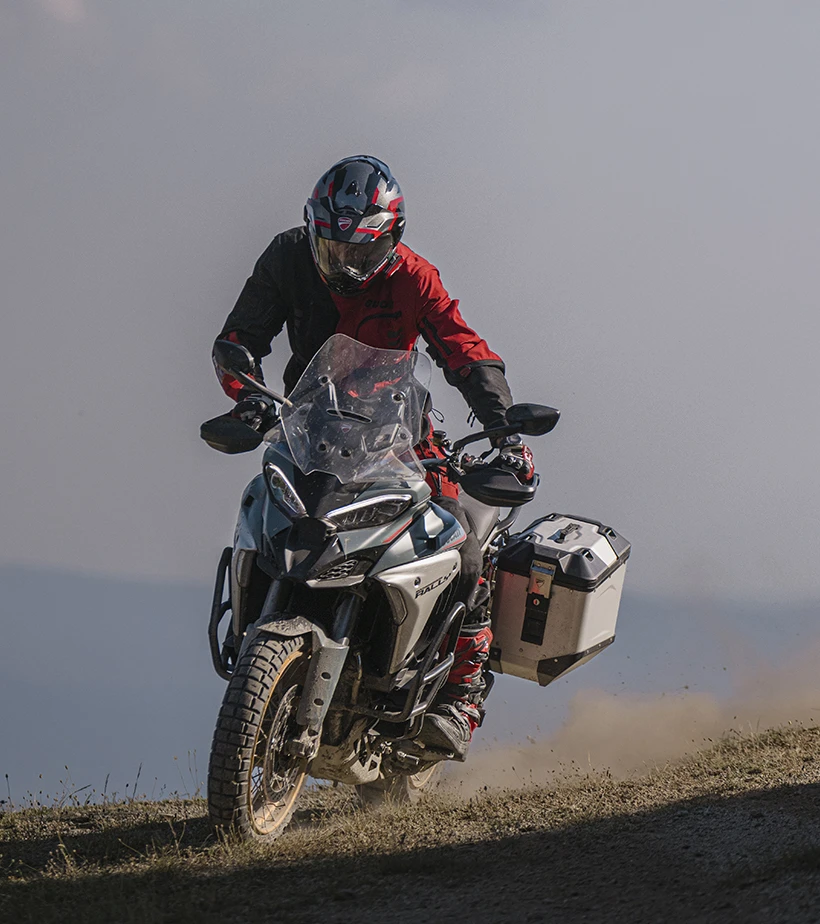 Más allá del Touring